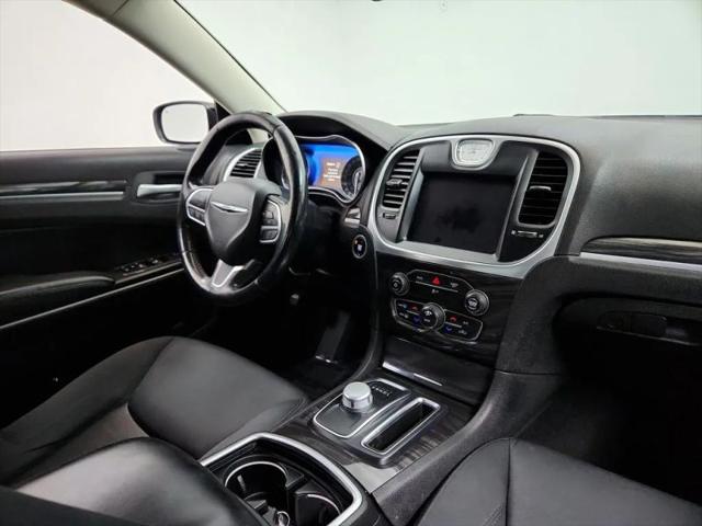 2019 Chrysler 300 Touring