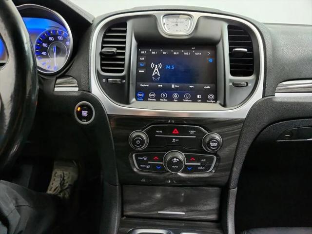 2019 Chrysler 300 Touring