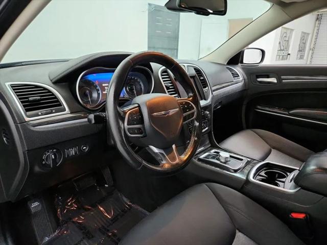 2019 Chrysler 300 Touring