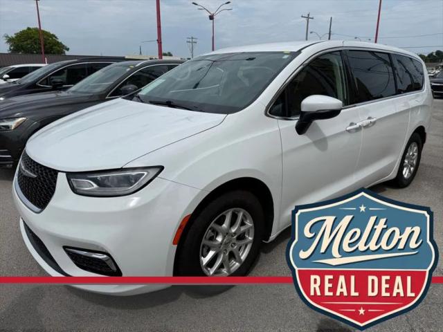 2023 Chrysler Pacifica Touring L for sale in Claremore, OK
