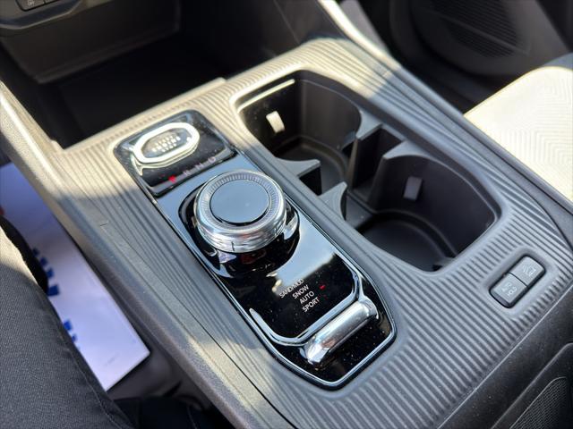 2026 Jeep Cherokee Laredo 4x4