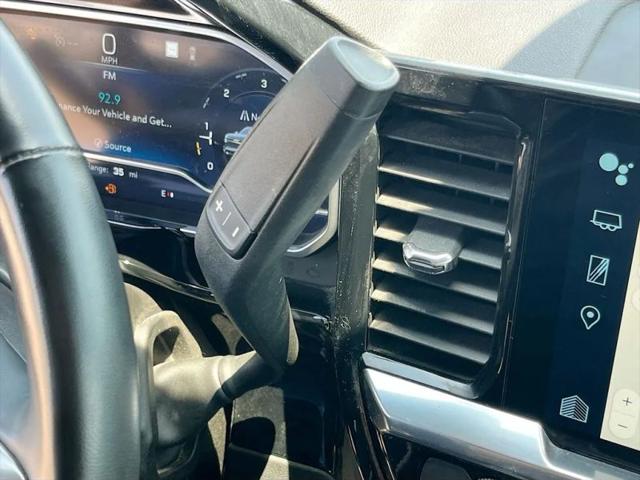 2023 Chevrolet Silverado 1500 4WD Crew Cab Short Bed LT with 2FL