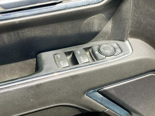 2023 Chevrolet Silverado 1500 4WD Crew Cab Short Bed LT with 2FL