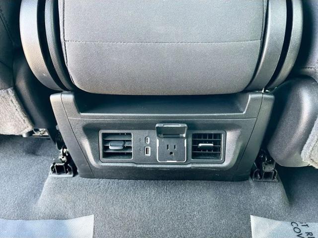 2023 Chevrolet Silverado 1500 4WD Crew Cab Short Bed LT with 2FL