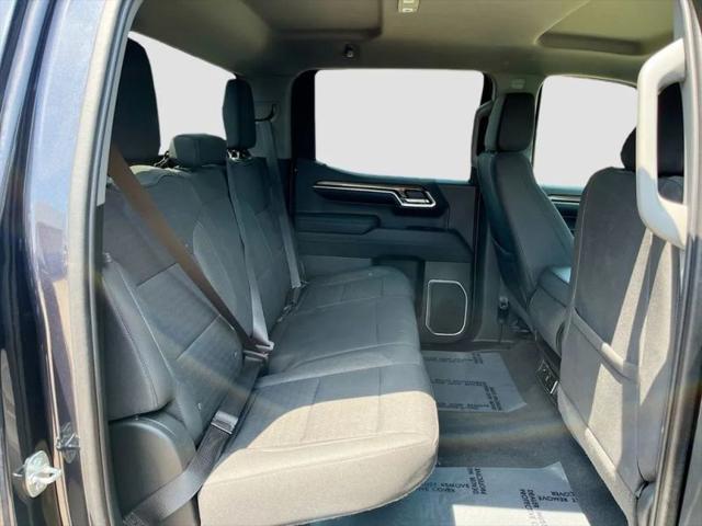 2023 Chevrolet Silverado 1500 4WD Crew Cab Short Bed LT with 2FL