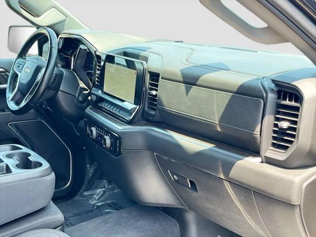 2023 Chevrolet Silverado 1500 4WD Crew Cab Short Bed LT with 2FL
