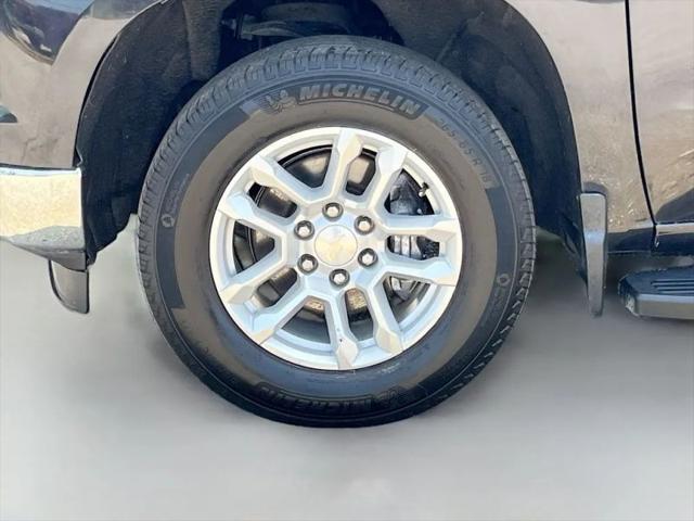 2023 Chevrolet Silverado 1500 4WD Crew Cab Short Bed LT with 2FL