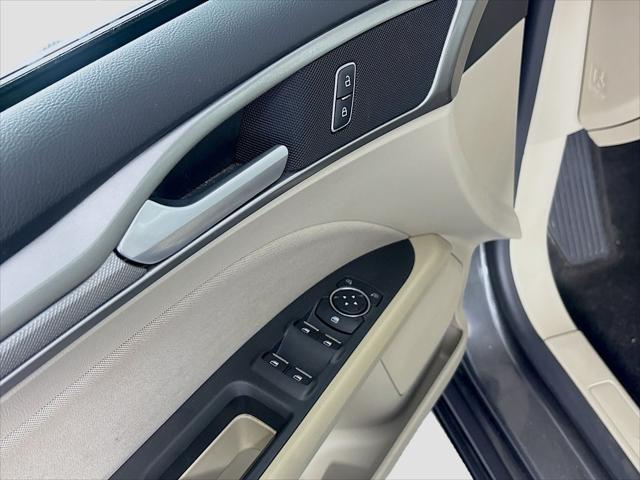 Used 2020 Ford Fusion SE For Sale in Olive Branch, MS