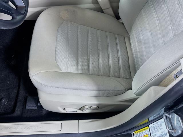Used 2020 Ford Fusion SE For Sale in Olive Branch, MS