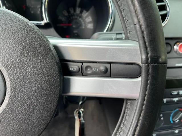 2007 Ford Mustang GT Deluxe
