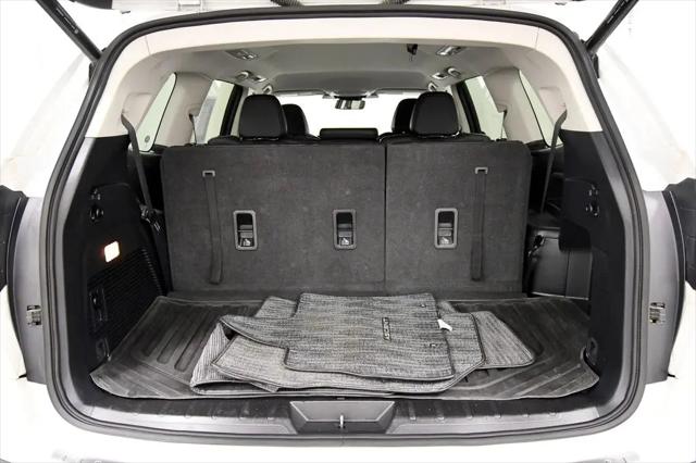 2023 Subaru Ascent Limited 8-Passenger
