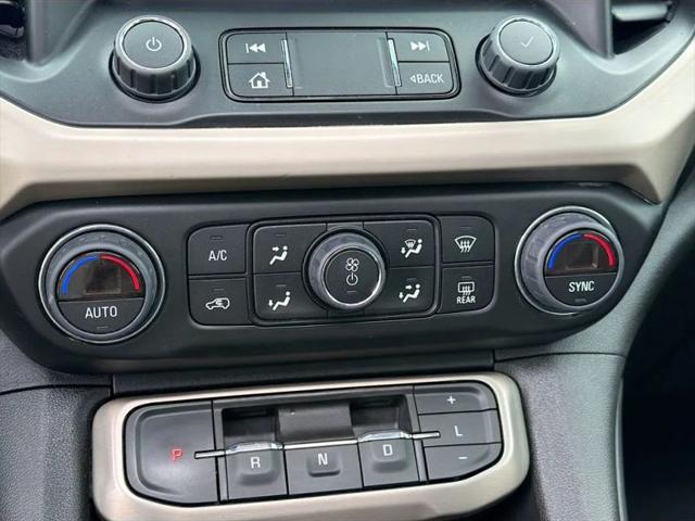 2023 GMC Acadia FWD Denali