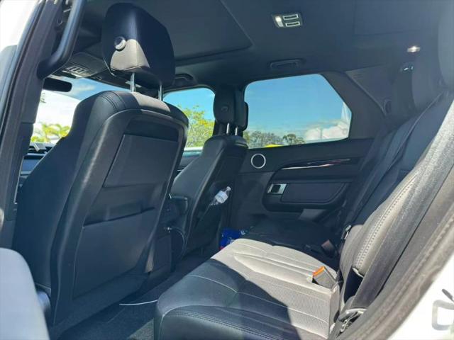 2020 Land Rover Discovery SE