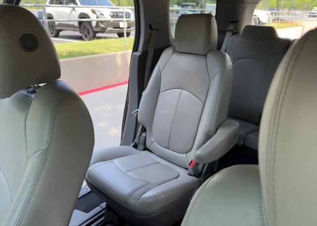 2017 GMC Acadia Base
