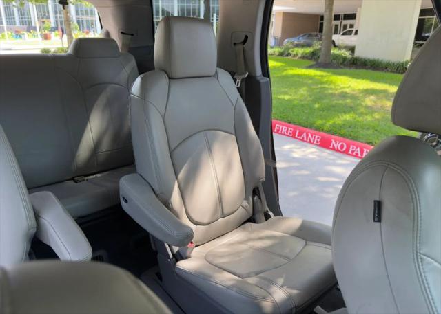 2017 GMC Acadia Base