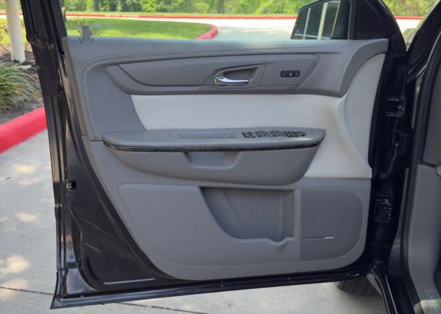 2017 GMC Acadia Base