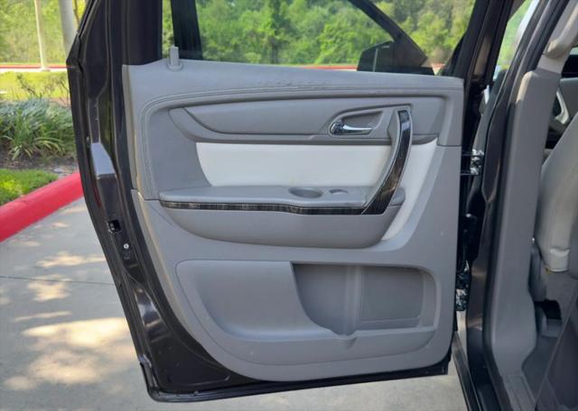 2017 GMC Acadia Base