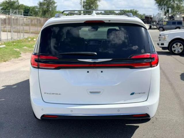 2021 Chrysler Pacifica Hybrid Touring L