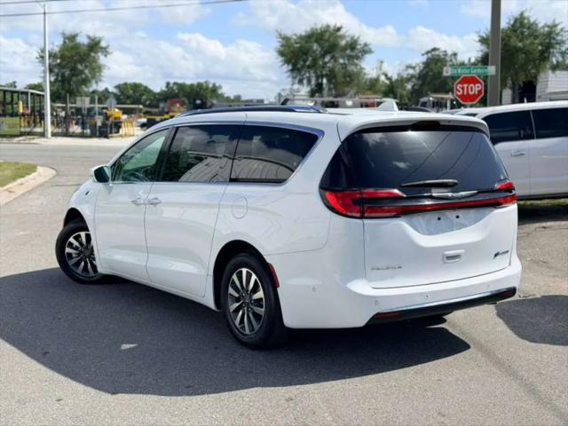 2021 Chrysler Pacifica Hybrid Touring L