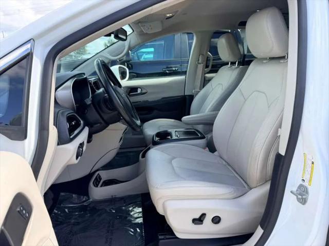 2021 Chrysler Pacifica Hybrid Touring L