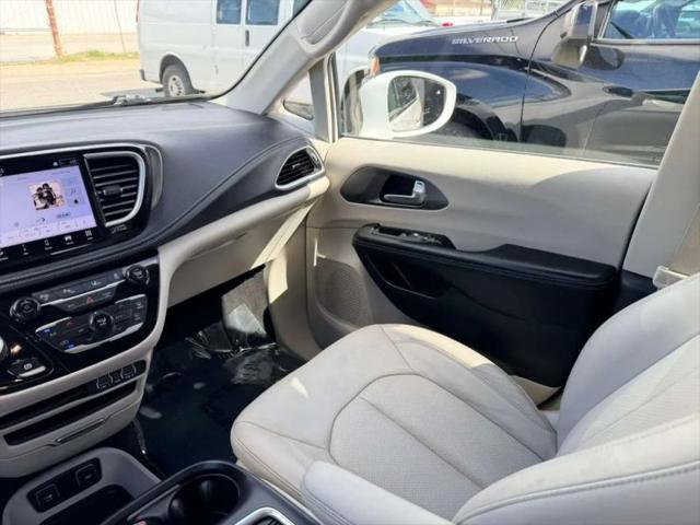 2021 Chrysler Pacifica Hybrid Touring L