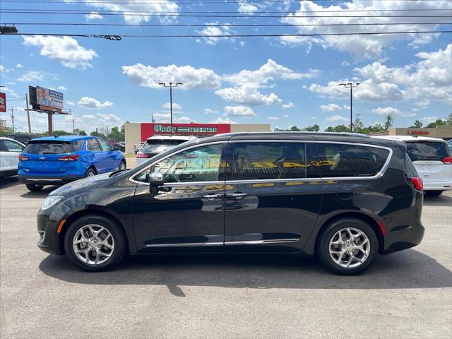 2017 Chrysler Pacifica Limited