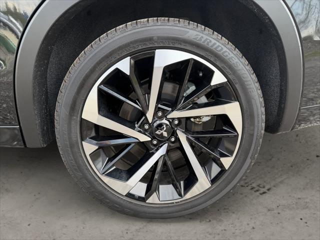 2025 Mitsubishi Outlander PHEV PLATINUM EDITION S-AWC