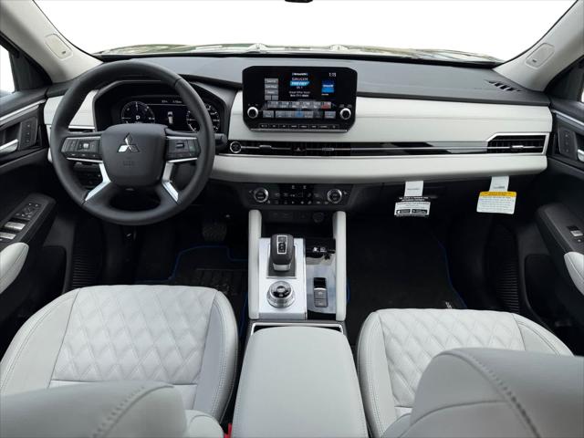 2025 Mitsubishi Outlander PHEV PLATINUM EDITION S-AWC