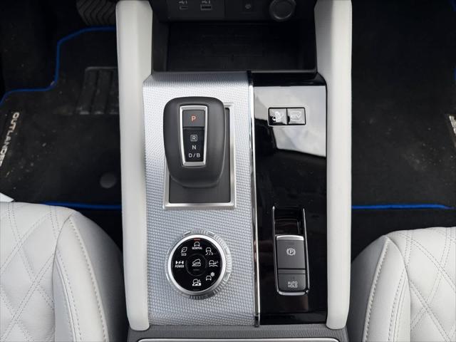 2025 Mitsubishi Outlander PHEV PLATINUM EDITION S-AWC