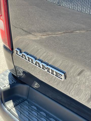 2020 Ram 1500 Laramie Crew Cab 4x4 6'4" Box