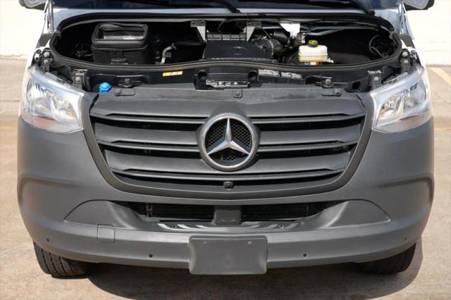 2023 Mercedes-Benz Sprinter 2500 Standard Roof 4-Cyl Diesel