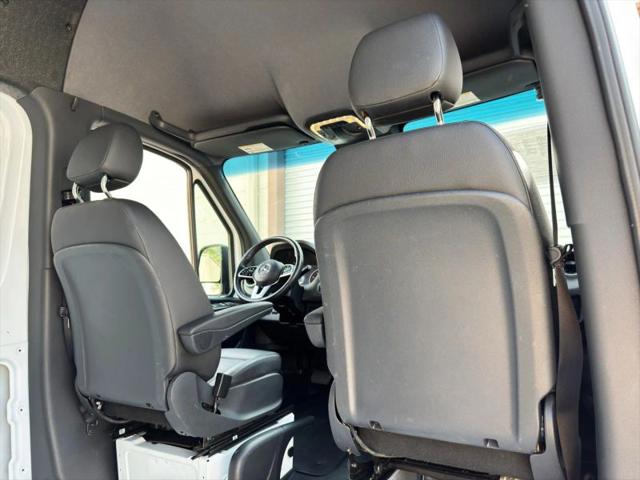 2023 Mercedes-Benz Sprinter 2500 Standard Roof 4-Cyl Diesel