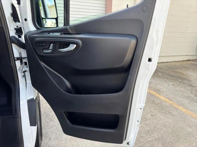 2023 Mercedes-Benz Sprinter 2500 Standard Roof 4-Cyl Diesel