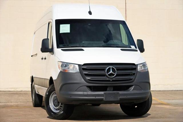 2023 Mercedes-Benz Sprinter 2500 Standard Roof 4-Cyl Diesel