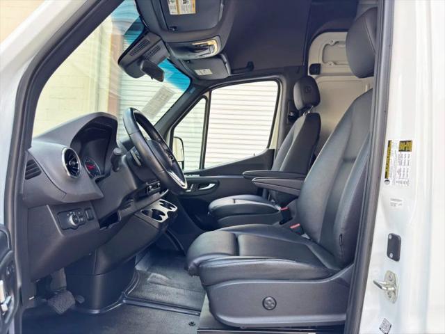 2023 Mercedes-Benz Sprinter 2500 Standard Roof 4-Cyl Diesel