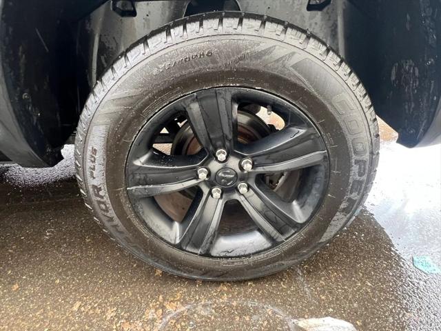 2022 Ram 1500 Classic Warlock Crew Cab 4x4 5'7" Box