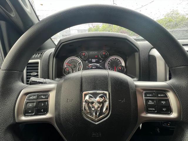 2022 Ram 1500 Classic Warlock Crew Cab 4x4 5'7" Box