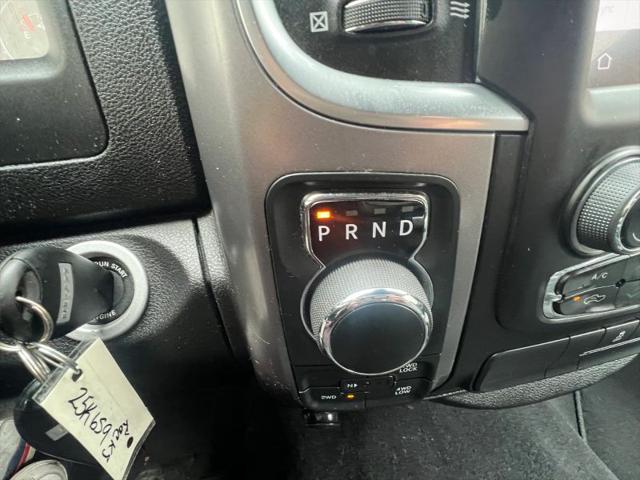 2022 Ram 1500 Classic Warlock Crew Cab 4x4 5'7" Box