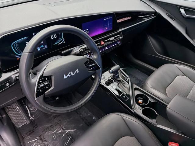 2024 Kia Niro EX