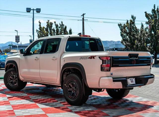 2026 Nissan Frontier Crew Cab PRO-4X 4x4