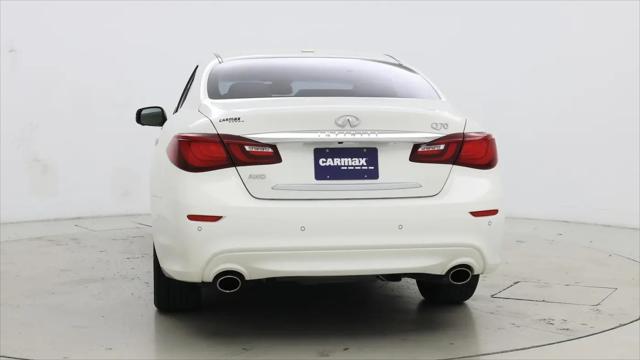2015 INFINITI Q70 3.7X