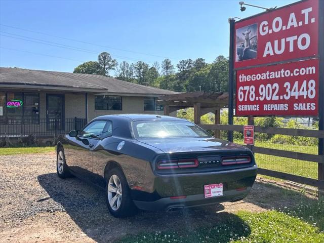 2017 Dodge Challenger SXT