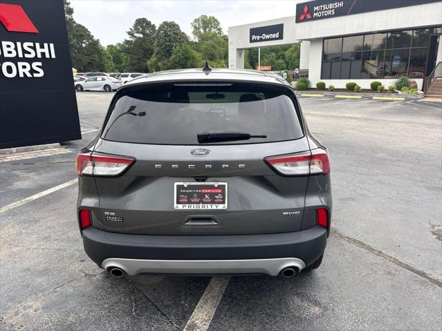 2022 Ford Escape SE