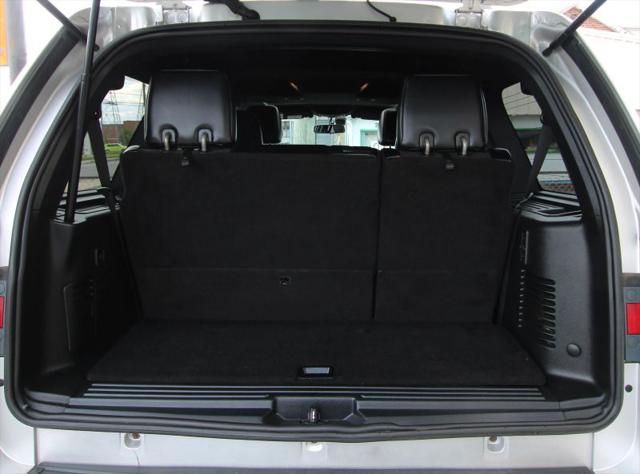 2017 Lincoln Navigator Select