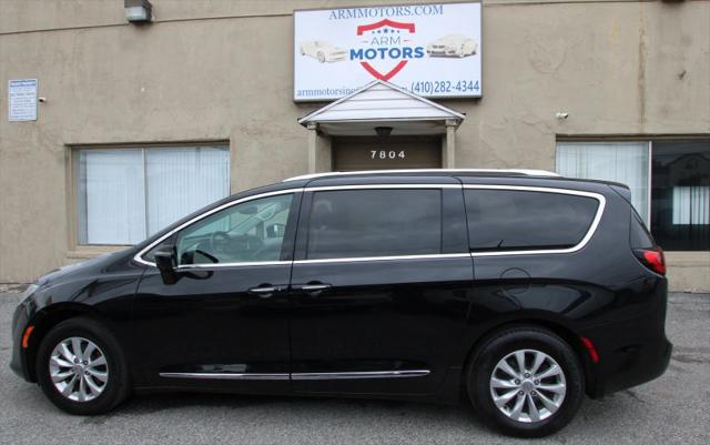 2020 Chrysler Pacifica Touring L