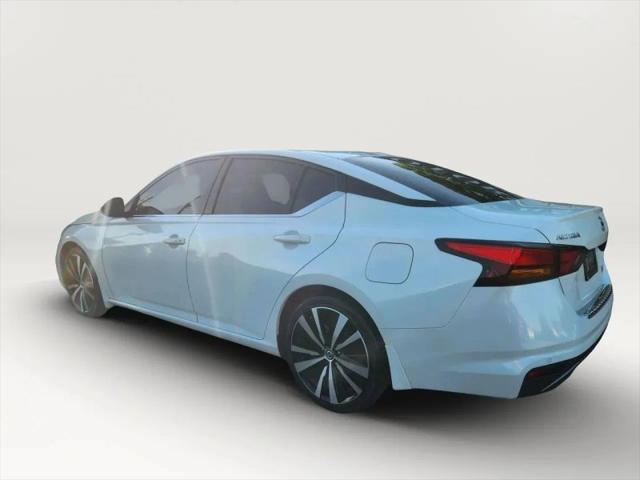 2021 Nissan Altima SR FWD