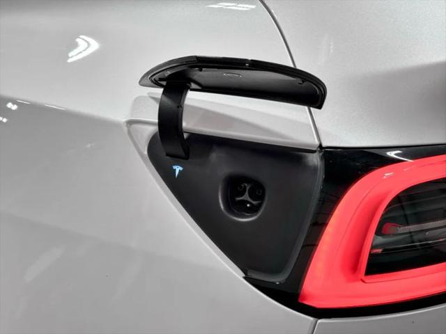 2025 Tesla Model Y Long Range Dual Motor All-Wheel Drive