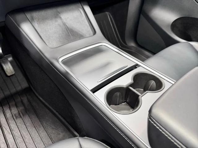 2025 Tesla Model Y Long Range Dual Motor All-Wheel Drive