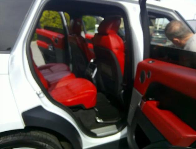 2016 Land Rover Range Rover Sport 5.0L V8 Supercharged Autobiography