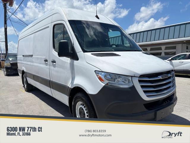 2019 Freightliner Sprinter Extended for sale in Miami, FL